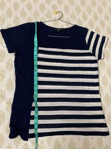 Striped Madame Xl T-Shirt