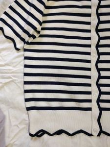 Aesthetic Navy Blue Striped Top