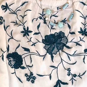 white viscose top with blue embroidery 𐙚