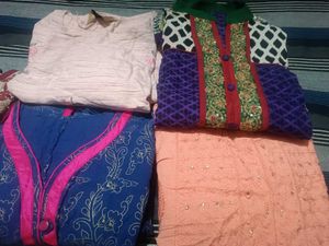 Combo Of 9kurtis