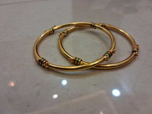 Gold Leaf Design Bangles (Set of 2)