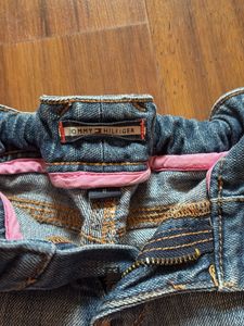 Tommy Shorts