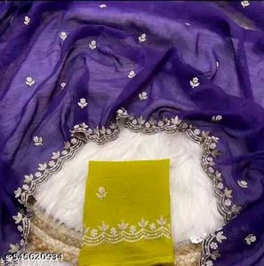 Elegant purple saree  💜