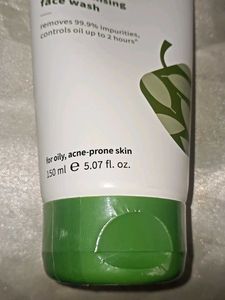 Plum Green Tea Face Wash