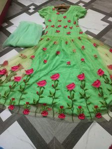 Elegant Green gawon
