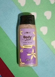 Plum Vanilla Vibes Bath &amp; Body Gift Set