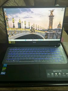 Acer Laptop With Free Gift