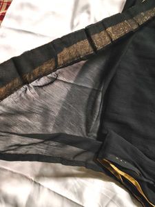 Black And Red Dupatta