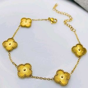Bestseller Clover Bracelets
