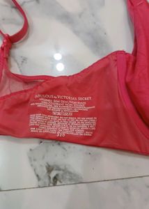 free delivery..Victoria's secret non padded soft f