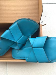 Blue Leather Crossover Sandals - Size 36