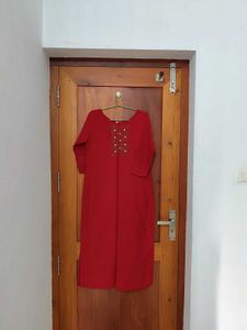 Elegant Red Kurta Matching Leggins and Duppatta