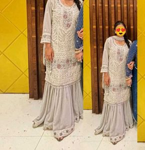 Elegant Pakistani Gharara Suit