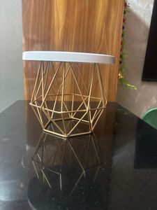 Geometric Metal Cake Stand, White Round top