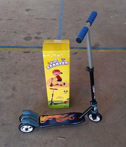 Basic Kids Ride On Leg Push Scooter for Boys,Girls