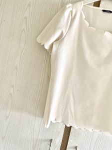 Scalloped Detail Top