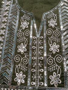 Neck Embroidery Patch Mehendi Colour New Not Used