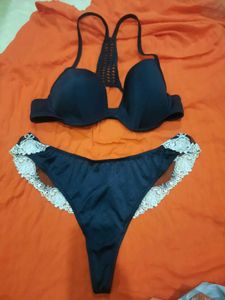 Black Bikini 👙 Set