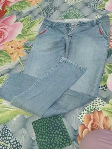 jeans
