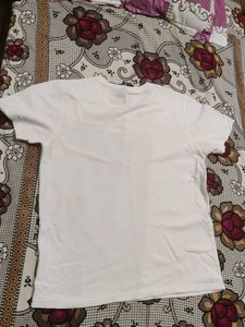 White &#39;SWAG&#39; Graphic Tee