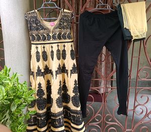 Embroidred Flared Anarkali Churidar Dupata Set🖤💛