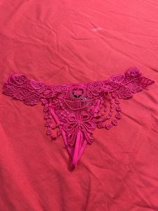 Woman Thong Size L