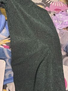 Elegant Green One-Shoulder Dress