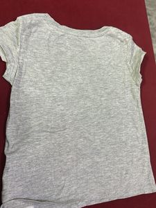Cute GAP Kids Tee