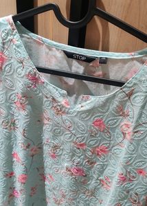 Light Green Floral Embroidered Top - Xxl