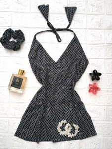 Halter Neck Short Kurti 🖤