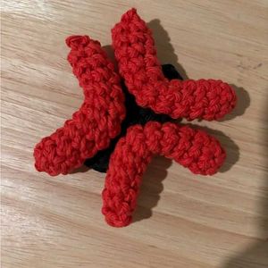 crochet angry hair clip💢