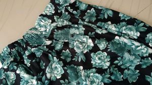 Floral Print Green Skirt