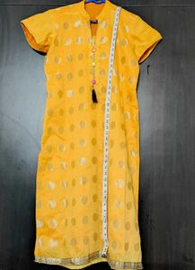 XL Kurta Pant dupatta Set In Golden Mustard Colour