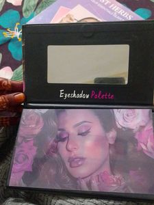 Eyeshadow Palette with Mirror