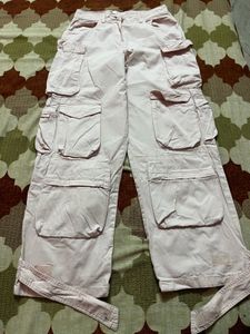 Trendy Beige Cargo Pants - Size 28, Length 39” -