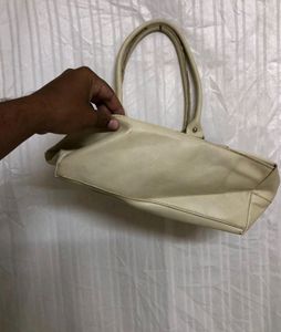 Elementz white Handbag