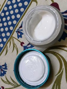 Himalaya Night Cream