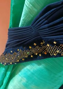 Skirt With Embellished Attached Dupatta