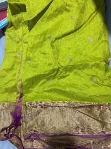 set of 8 sarees all in great condition