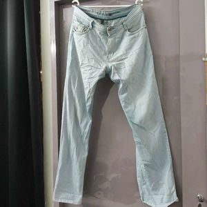 Men Light Wash Denim Jeans