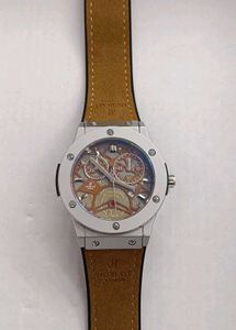 Hublot Watch - Stylish Timepiece