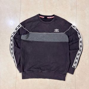 Umbro Striped Sleeve Sweatshirt