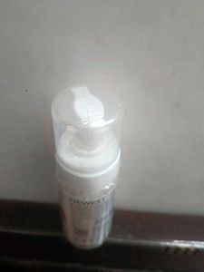 Newest Skin Brightening Foam Face Wash