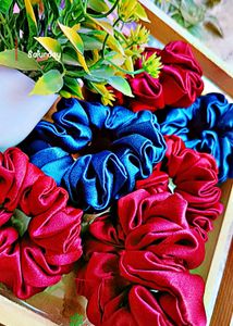 Satin Scrunchie Set