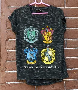 Harry Potter T-shirt.