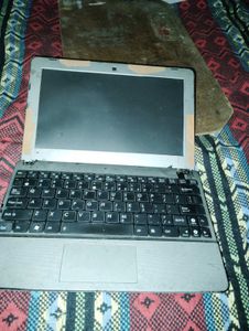 Laptop 10 Inch sSD 80gb  Heat Issue Need Repair