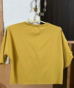 Donald Duck Graphic Tee