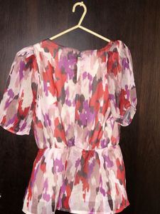 Floral Print Blouse with Puff Sleeves