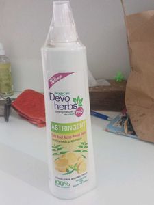Devo Herbs Astringent for Oily/Acne Skin