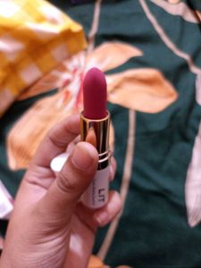 MyGlamm LIT Satin Matte Lipstick, Gossip Girl